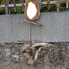 Gartendeko aus Schwemmholz und Metall